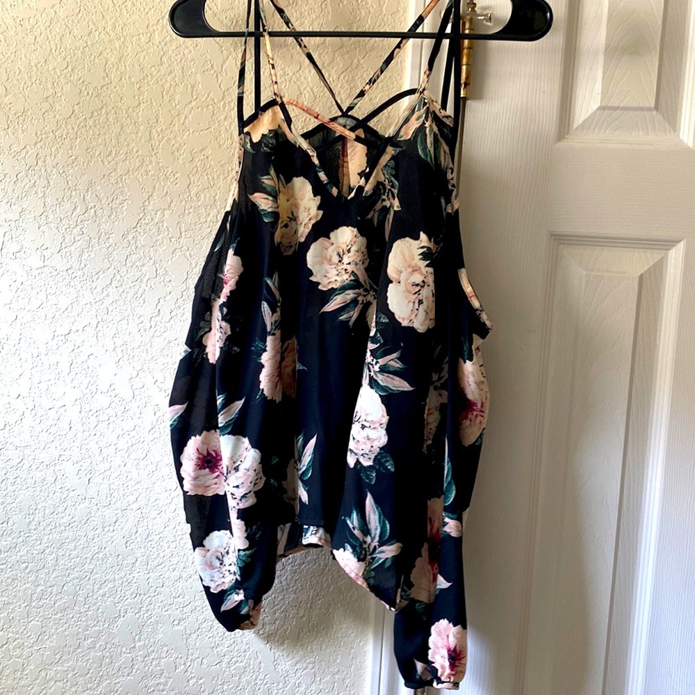 Black Floral Cute Top L
